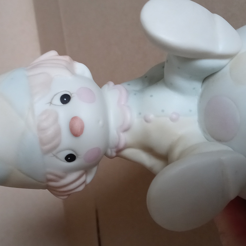 Precious Moments figurine - Picture 6 of 6